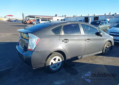 2010 Toyota Prius Iii z USA, uszkodzony, nr VIN JTDKN3DUXA5156169